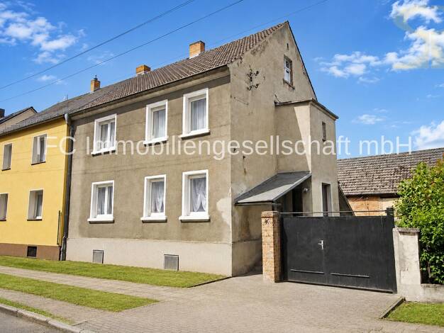 Doppelhaushälfte zum Kauf 75.000 € 6 Zimmer 145 m² 1.054 m² Grundstück Meinsdorf Dessau-Roßlau 06862