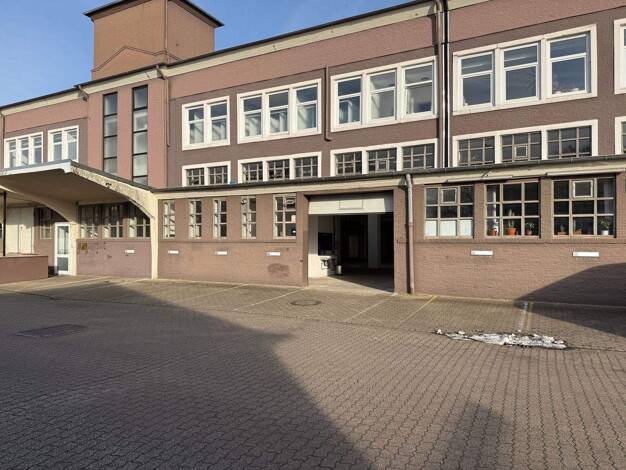 Lagerhalle zur Miete 2.240 € 448 m² Lagerfläche Neuenland Bremen 28199