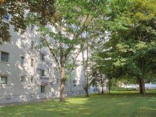 Wohnung zur Miete 300 € 2 Zimmer 39,5 m² 5. Geschoss frei ab 01.04.2026 Seebener Straße 114 Trotha Halle 06118