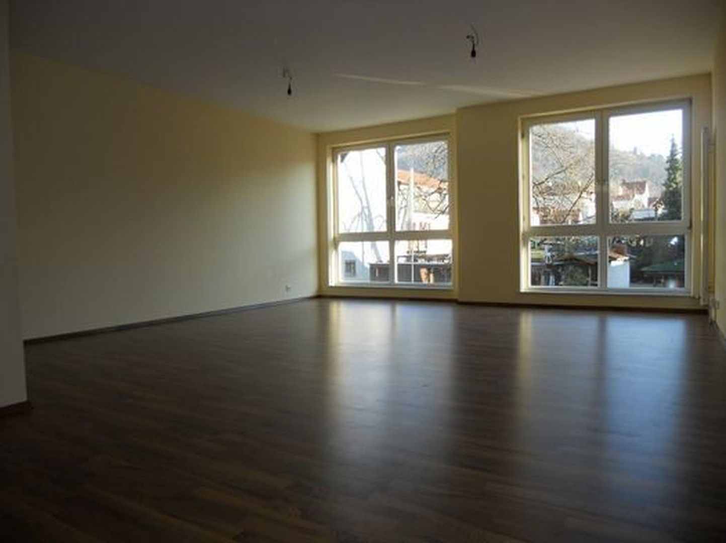 Wohnung zur Miete 1.240 € 2,5 Zimmer 102 m²<br/>Wohnfläche 1.<br/>Geschoss 01.03.2025<br/>Verfügbarkeit Darmstädter Str. 190 Auerbach Bensheim 64625