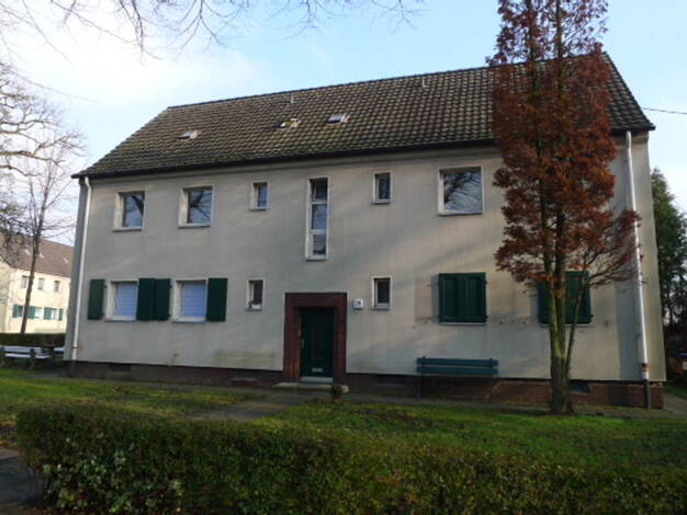 Wohnung zur Miete 431 € 2,5 Zimmer 49,5 m² Dachgeschoss, 2. Geschoss frei ab 01.10.2025 Wetterstraße 24 Meerbeck Moers 47443