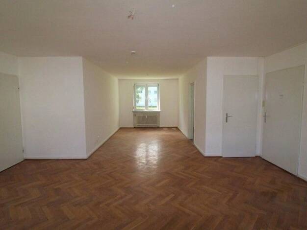 Wohnung zur Miete 960 € 4 Zimmer 101,1 m² 1. Geschoss frei ab 05.10.2026 Marktoberdorfer Straße 21 Kaufbeuren Kaufbeuren 87600
