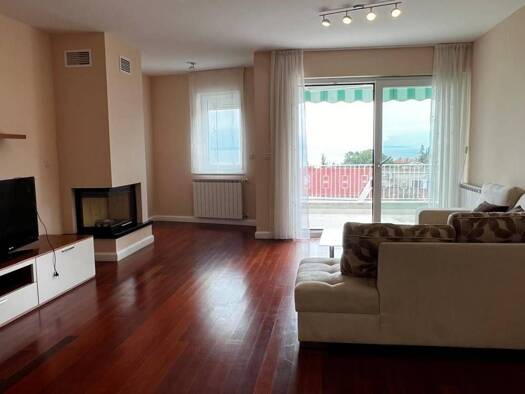 Wohnung zur Miete 1.800 € 4 Zimmer 141 m² 2. Geschoss Icici, Opatija - Okolica Icici, Ika
