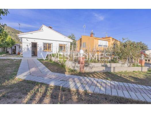 Villa zum Kauf 230.000 € 2 Zimmer 58 m² 424 m² Grundstück Sant Iscle de Vallalta 08359