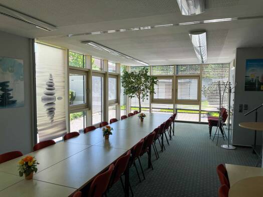 Gewerbeobjekt zum Kauf als Kapitalanlage geeignet 850.000 € 557 m² 1.324 m² Grundstück Oberkotzau Oberkotzau 95145