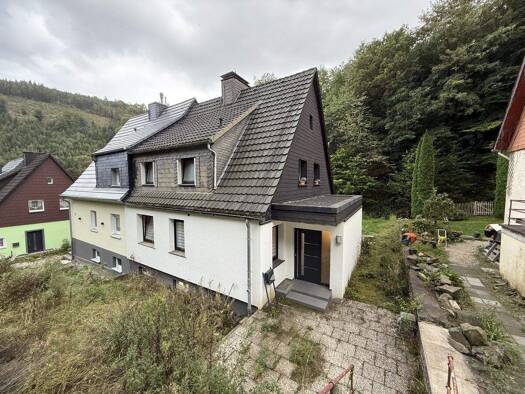 Doppelhaushälfte zum Kauf 132.000 € 4 Zimmer 108 m² 369 m² Grundstück Altena 58762