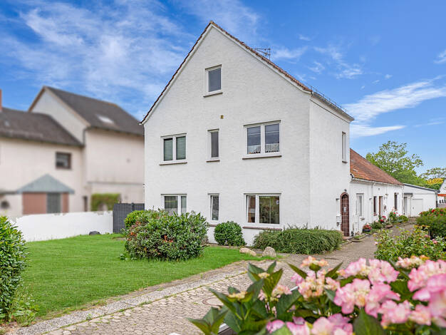 Mehrfamilienhaus zum Kauf 470.000 € 331 m² 1.017 m² Grundstück Bremen / Grohn 28759