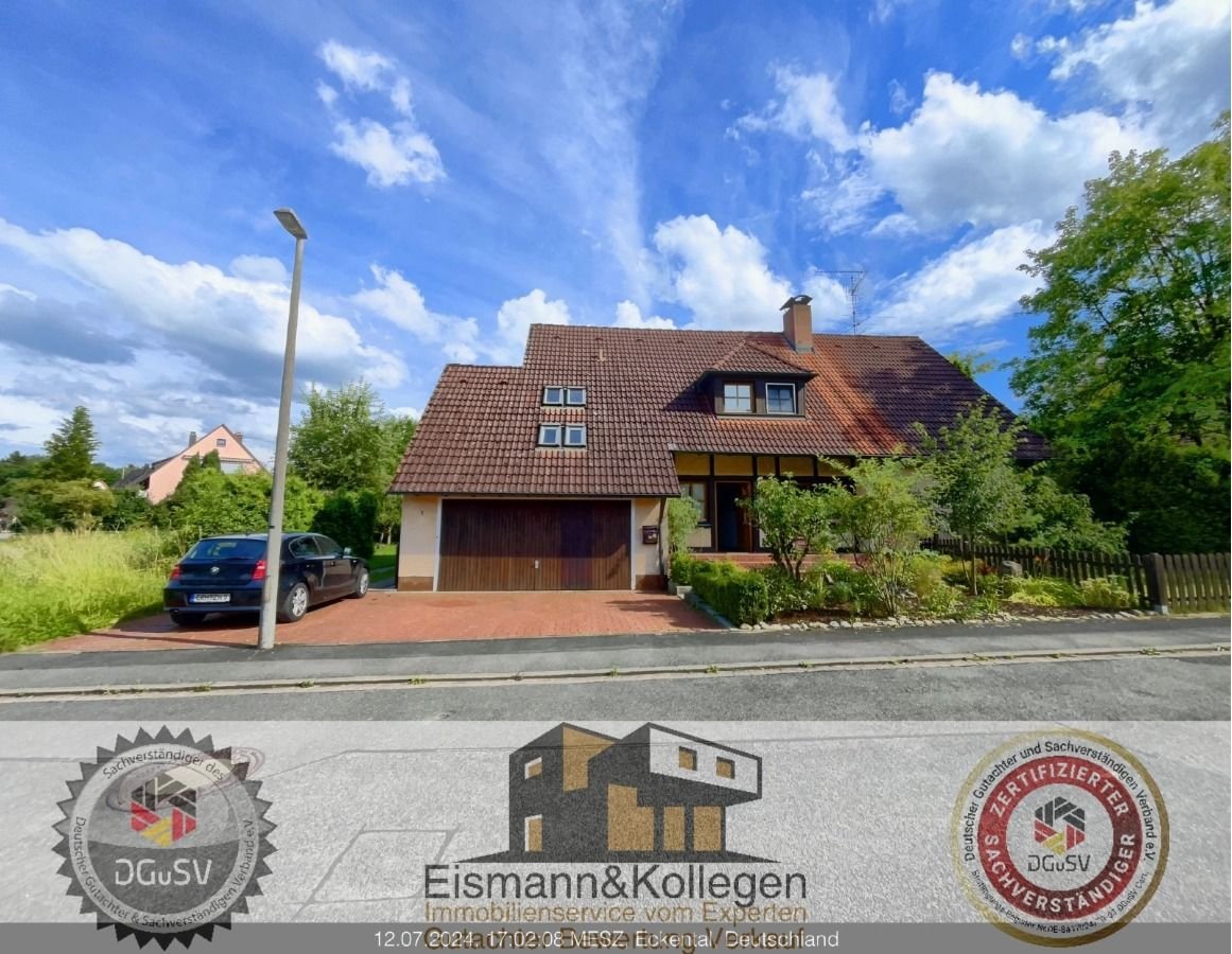 Mehrfamilienhaus zum Kauf 499.000 € 10 Zimmer 255,4 m²<br/>Wohnfläche 1.127 m²<br/>Grundstück ab sofort<br/>Verfügbarkeit Herpersdorf Eckental 90542