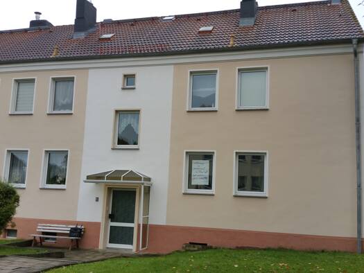 Wohnung zur Miete 265 € 3 Zimmer 58 m² Geschoss 1/2 frei ab 01.07.2026 Röblingen am See Seegebiet Mansfelder Land 06317