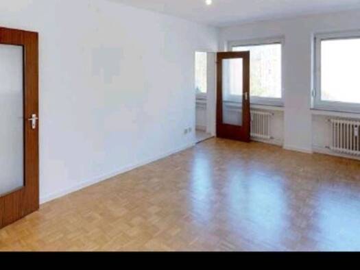 Wohnung zur Miete 525 € 1 Zimmer 35 m² Geschoss 1/2 frei ab 01.11.2026 Schweinauer Hauptstraße Schweinau Nürnberg 90441