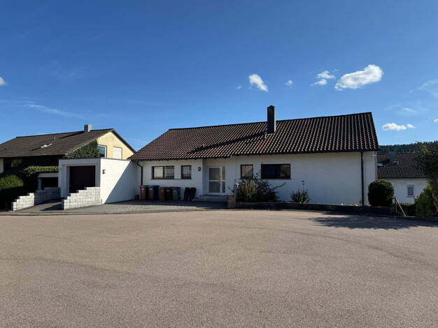 Wohnung zur Miete 950 € 3 Zimmer 120 m² EG frei ab 01.10.2025 Gaildorf 74405