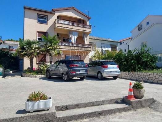 Haus zum Kauf 15 Zimmer 344 m² Rab