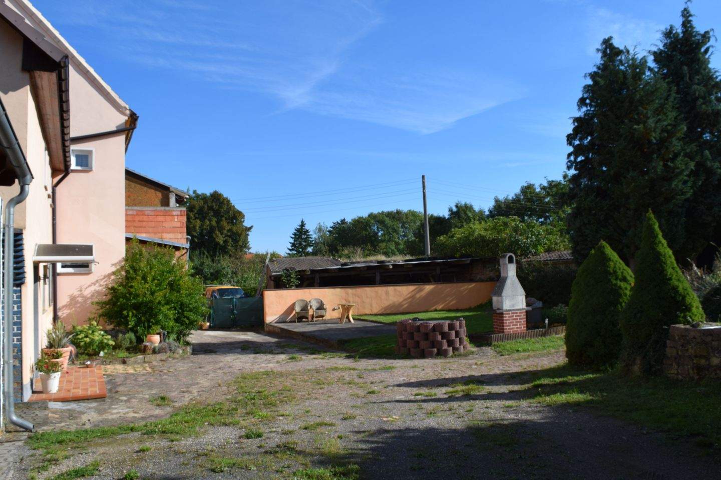 Immobilie in Salzatal - Charmantes Bauernhaus/Doppelhaushälfte m. großem Grundstück u. Modernisierungsaufwand in Nauendorf (Beesenstedt) - Bild 4