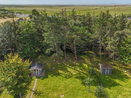 Haus zum Kauf 6 Zimmer 210,9 m² 999 m² Grundstück Sankt Peter-Ording 25826