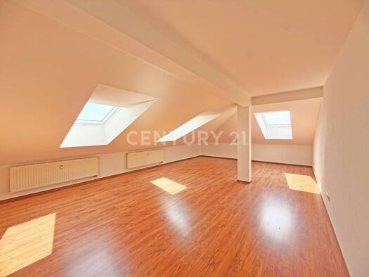 Wohnung zum Kauf 99.000 € 2 Zimmer 62 m² 4. Geschoss Heidenau 01809