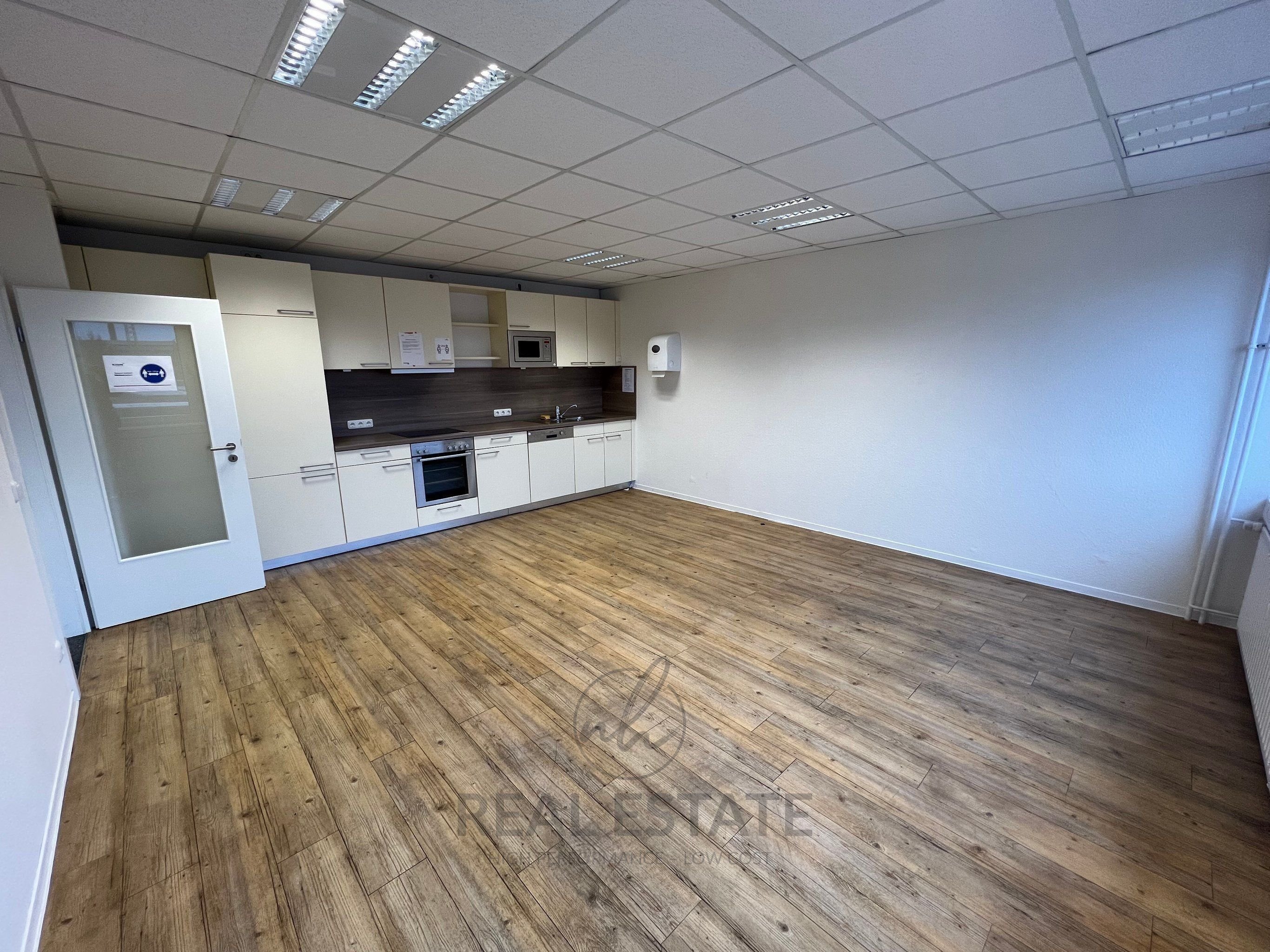 Büro-/Praxisfläche zur Miete 11,90 € 3 Zimmer 95 m²<br/>Bürofläche Billbrook Hamburg 22113