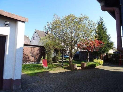 Einfamilienhaus zum Kauf 169.000 € 5 Zimmer 140 m² 525 m² Grundstück Leimen 66978