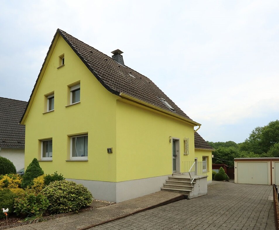 Einfamilienhaus zum Kauf 179.000 € 4 Zimmer 114 m²<br/>Wohnfläche 584 m²<br/>Grundstück Halingen Menden 58708