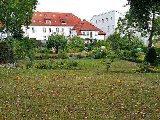 Wohnung zur Miete 654 € 3 Zimmer 81,7 m² 2. Geschoss frei ab sofort Tiergartenstraße 24 Neustrelitz Neustrelitz 17235
