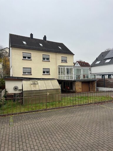 Mehrfamilienhaus zum Kauf 129.000 € 10 Zimmer 200 m² 191 m² Grundstück Waldfischbach-Burgalben 67714