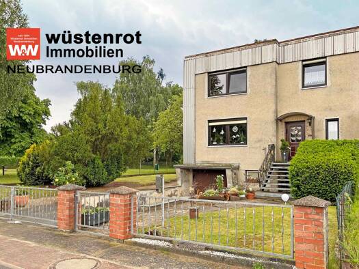 Doppelhaushälfte zum Kauf 65.000 € 4 Zimmer 87 m² 488 m² Grundstück Anklam 17389