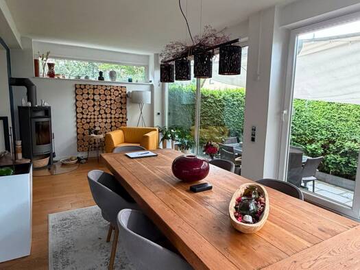 Einfamilienhaus zur Miete 2.680 € 1 Zimmer 160 m² 500 m² Grundstück frei ab 01.11.2026 Sasel Wandsbek 22393