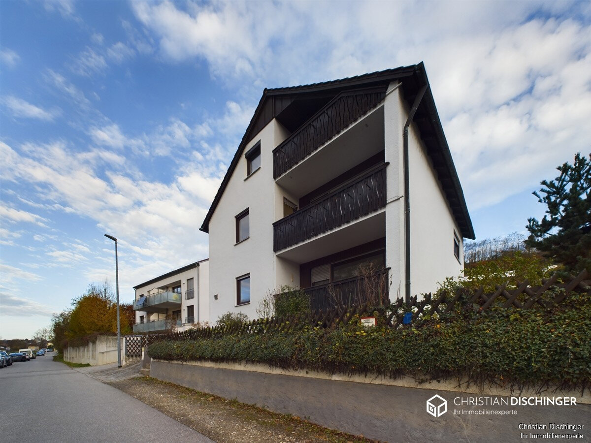 Mehrfamilienhaus zum Kauf 480.000 € 8 Zimmer 168,4 m²<br/>Wohnfläche 314 m²<br/>Grundstück Sallern - Gallingkofen Regensburg 93057