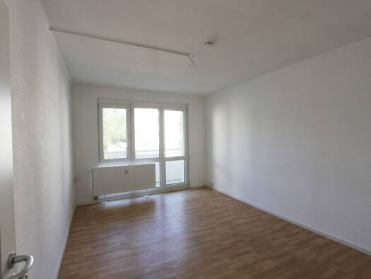 Wohnung zur Miete 540 € 5 Zimmer 93,1 m² 4. Geschoss frei ab 01.11.2026 Heeresbergstraße 10 Lusan Gera 07549
