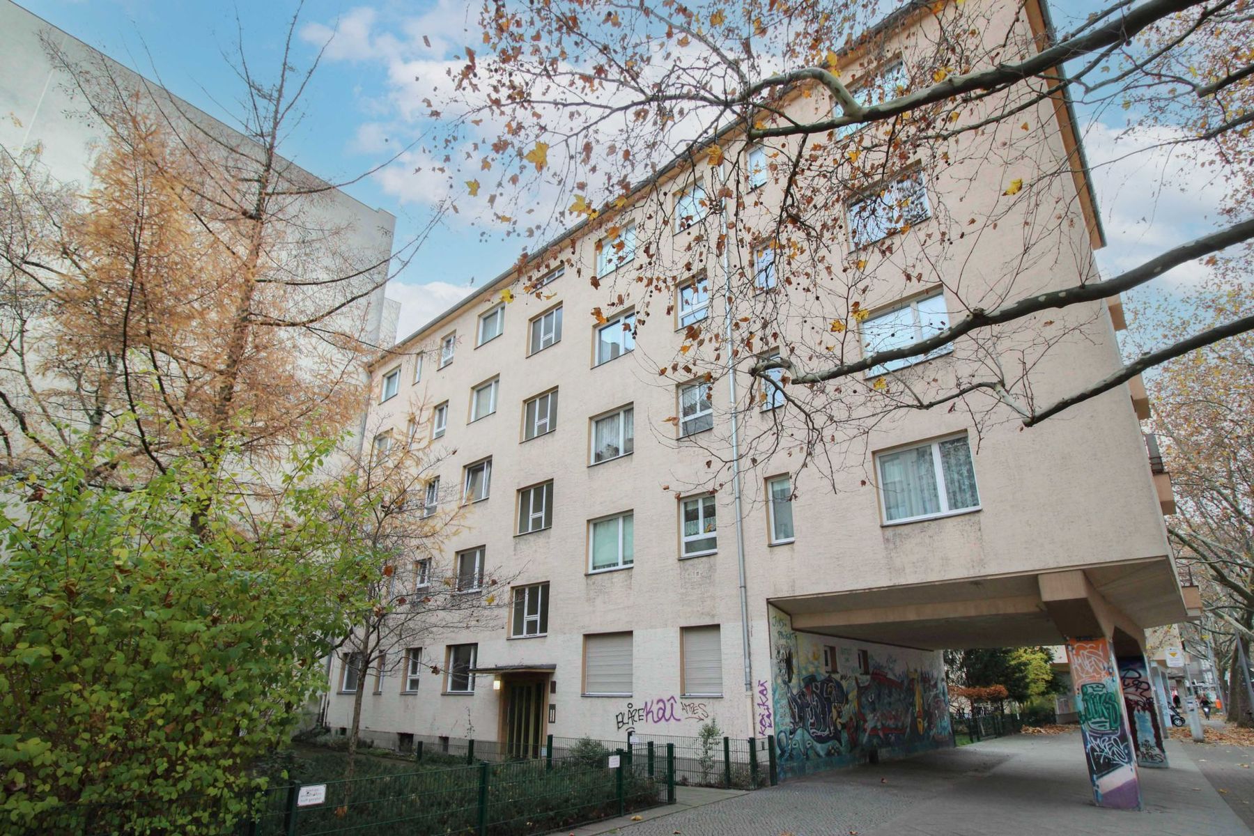 Wohnung zum Kauf 168.000 € 1 Zimmer 29 m²<br/>Wohnfläche 2.<br/>Geschoss 01.01.2025<br/>Verfügbarkeit Schöneberg Berlin 10779