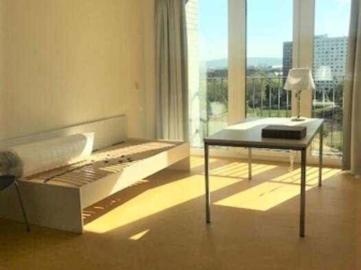 Wohnung zur Miete 1.150 € 3 Zimmer 73,3 m² 3. Geschoss frei ab 01.09.2026 Nürnberger Platz 1 Südvorstadt-West Ortsamtsbereich Plauen 01187