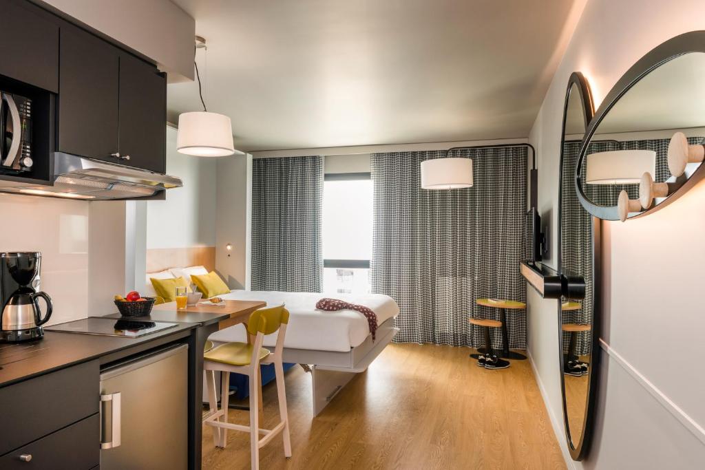 Wohnung zur Miete Wohnen auf Zeit 1.575 € 1 Zimmer 20 m²<br/>Wohnfläche ab sofort<br/>Verfügbarkeit Bertha-Benz-Platz Echterdingen Leinfelden-Echterdingen 70771