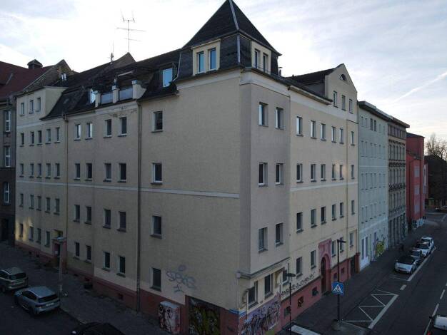 Wohnung zur Miete 595 € 2,5 Zimmer 73 m² 3. Geschoss Krausenstraße 25 Innenstadt Halle 06112