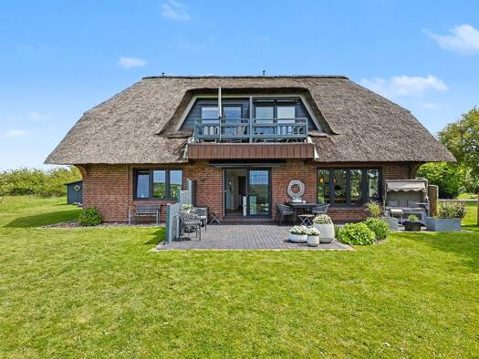 Mehrfamilienhaus zum Kauf 994.500 € 9 Zimmer 210 m² 1.780 m² Grundstück Tümlauer Koog 25881