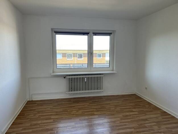 Wohnung zur Miete - Erstbezug 610 € 2,5 Zimmer 69,6 m² 3. Geschoss Trögelsbyer Weg 47 Engelsby Flensburg / Engelsby 24943