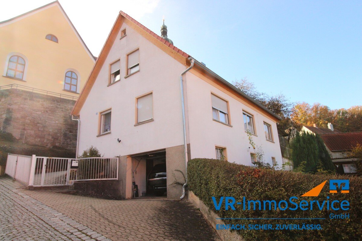 Einfamilienhaus zum Kauf 199.000 € 5 Zimmer 106 m²<br/>Wohnfläche 318 m²<br/>Grundstück Arberg Arberg 91722