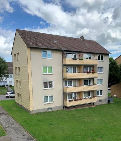 Wohnung zur Miete 530 € 3 Zimmer 75,5 m² 1. Geschoss frei ab 01.09.2025 Von-Langen-Allee 12 Kernstadt Holzminden 37603
