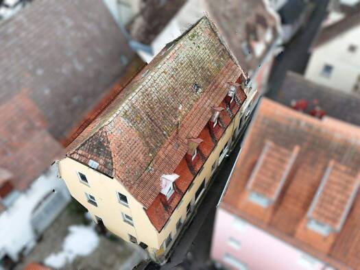 Mehrfamilienhaus zum Kauf als Kapitalanlage geeignet 199.000 € 16 Zimmer 305 m² 120 m² Grundstück Ochsenfurt 97199