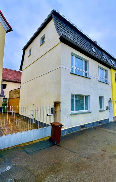 Haus zum Kauf 65.000 € 5 Zimmer 100 m² 99 m² Grundstück frei ab sofort An der Brahme 2 Roschütz Gera 07552