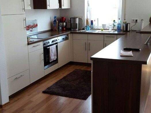 Wohnung zur Miete 860 € 2 Zimmer 71 m² 2. Geschoss frei ab 01.06.2026 Bahnhofstraße 18-20 Bad Endorf 83093