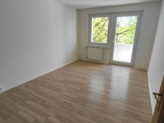 Wohnung zur Miete 282 € 2 Zimmer 57 m² 1. Geschoss frei ab sofort Martin-Ephraim-Straße 69 Weinhübel Görlitz 02827