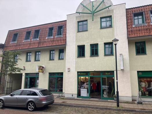 Wohnung zum Kauf 69.000 € 2 Zimmer 60,7 m² 1. Geschoss Demmin Demmin 17109