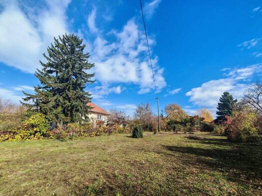 Grundstück zum Kauf 75.000 € 1.143 m² Grundstück Keszthely 8360