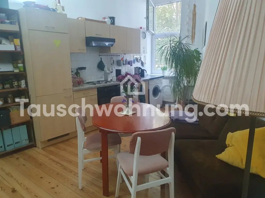 Wohnung zur Miete Tauschwohnung 395 € 1 Zimmer 42 m²<br/>Wohnfläche 2.<br/>Geschoss Neukölln Berlin 12045