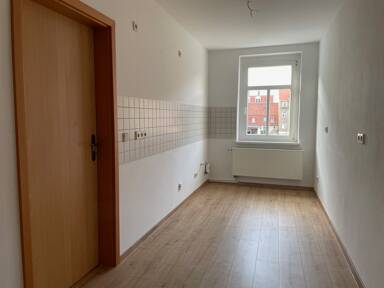 Wohnung zur Miete 350 € 2 Zimmer 51,4 m² Geschoss 2/2 Grimma Grimma 04668
