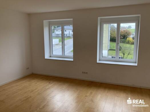 Büro zur Miete 498 € Waizenkirchen 4730