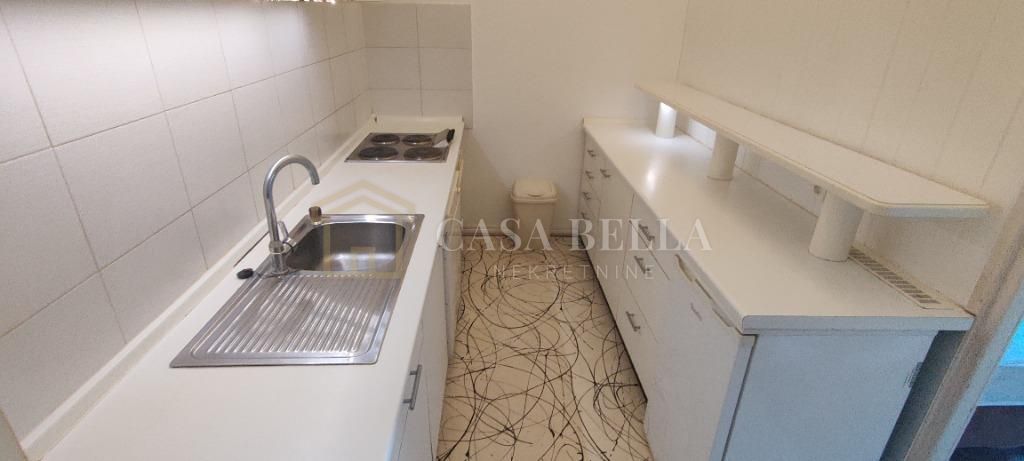 Wohnung zur Miete 880 € 4 Zimmer 66 m²<br/>Wohnfläche 1.<br/>Geschoss Rijeka