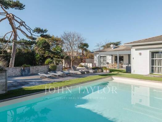 Einfamilienhaus zum Kauf provisionsfrei 1.795.000 € 10 Zimmer 300 m² 1.750 m² Grundstück Centre-Ermitage Le Bouscat 33110