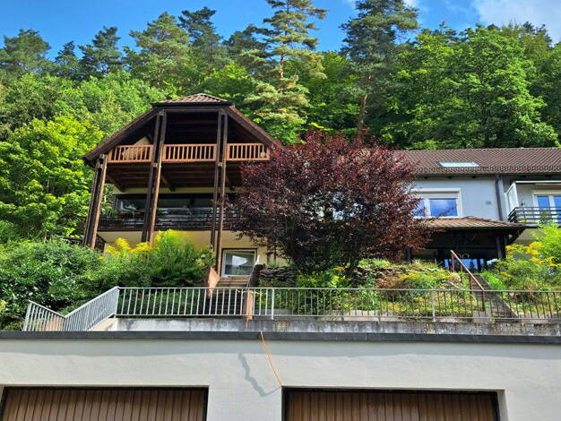 Doppelhaushälfte zum Kauf provisionsfrei 295.000 € 8 Zimmer 235 m² 552 m² Grundstück Wolfskehle Kulmbach 95326