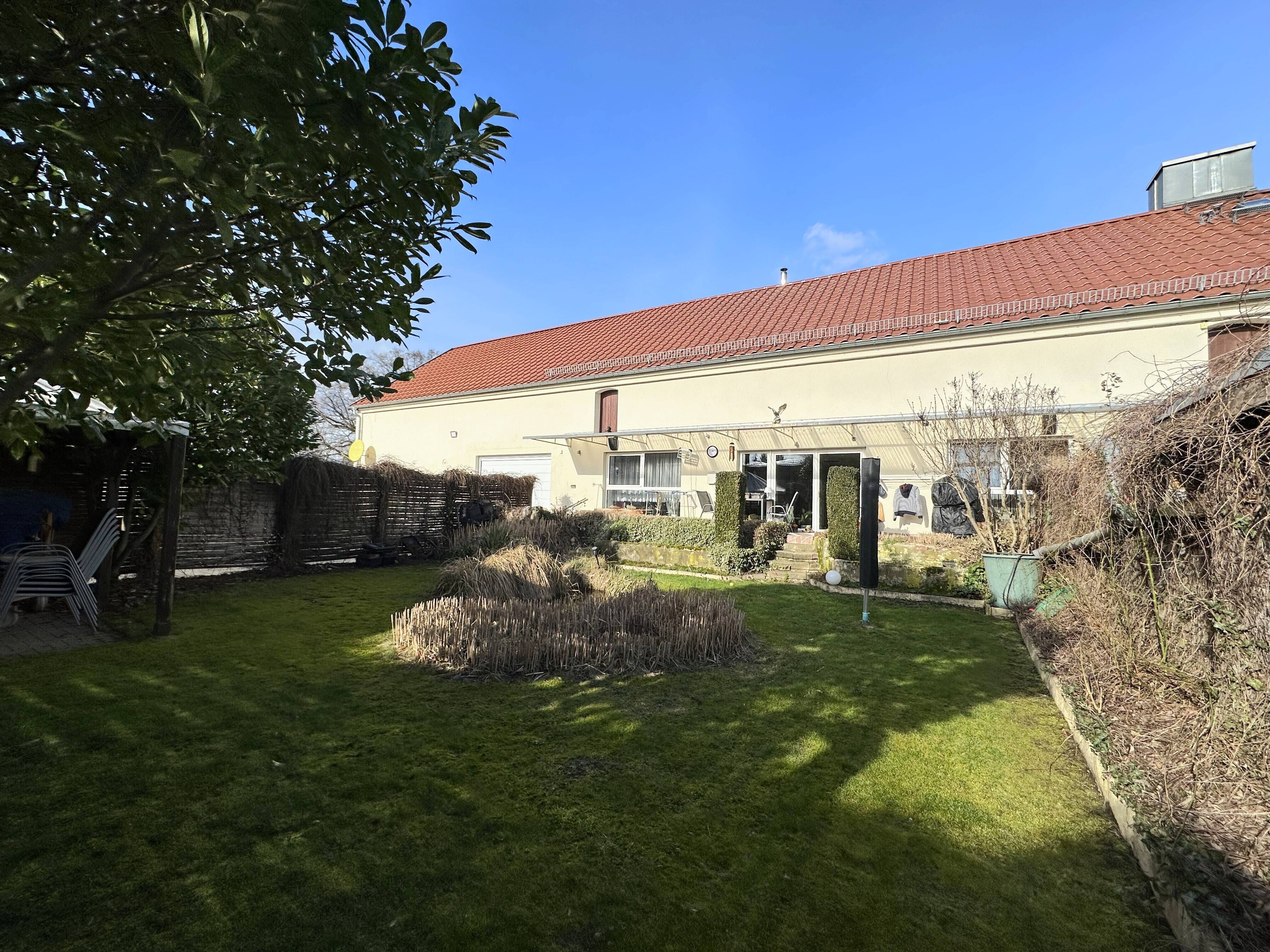 Property thumbnail 23