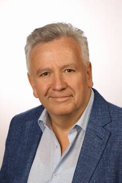 Dipl.-Ing. FH Claus Leckel Immobilien logo